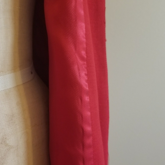 🎉☄💖Host pick💖☄🎉NWT NEW ZARA Red jacket with statement 2 Big buttons - Picture 8 of 13